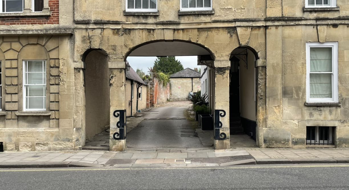 The Ford Office, Lansdowne House, Devizes